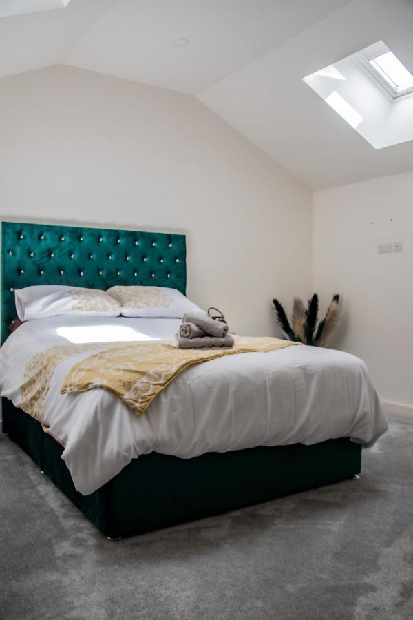 BV Lush Apartment At Conditioning House Bradford Bradford  Esterno foto